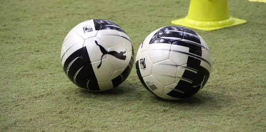 MM-turnaus FIFA:n ulkopuolisille maille