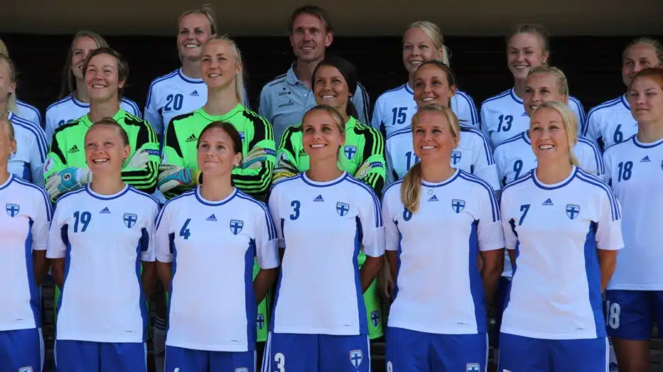 Helmareilla kova haaste keskiviikkona