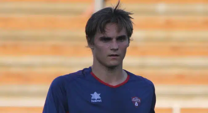 Sakari Tukiaiselle hattutemppu