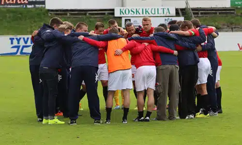 HIFK vahvistui Jurvaisella