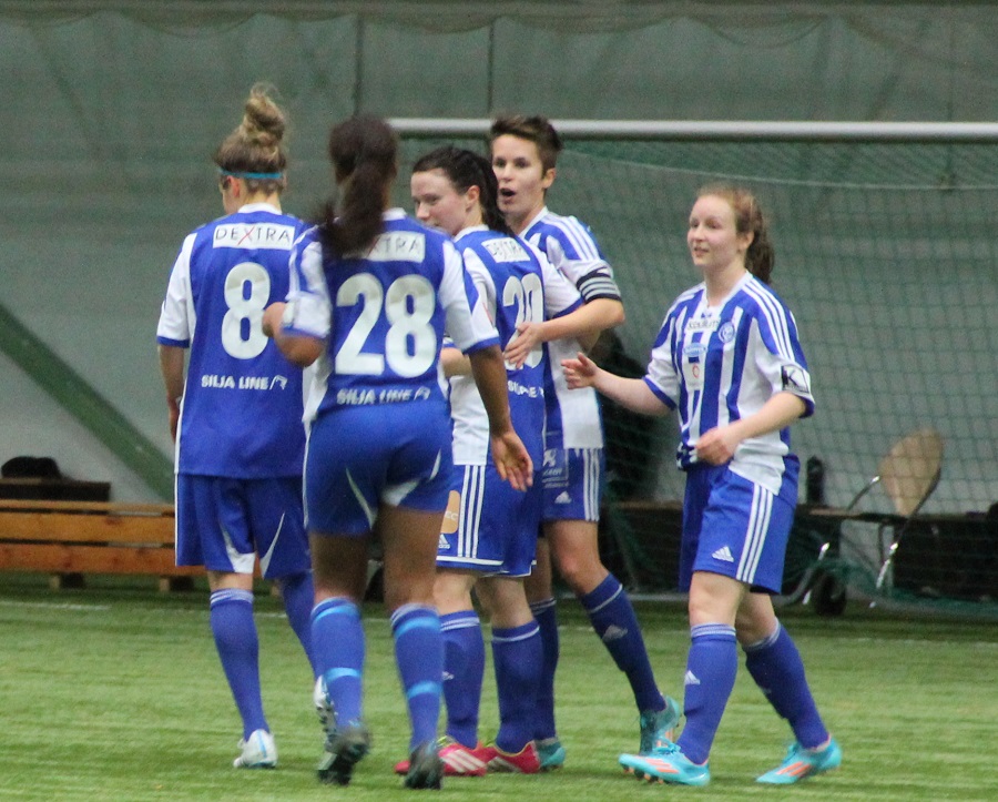 Eveliina Summanen HJK:n riveihin