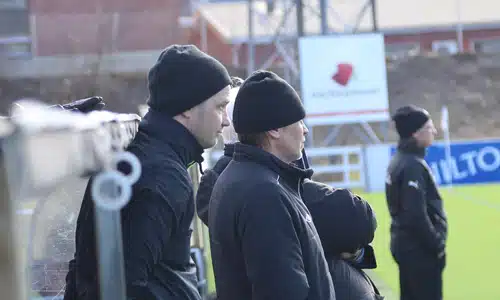 Haka erotti Martosen