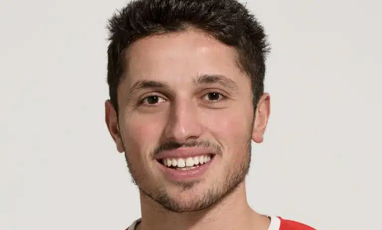 Gela jatkaa HIFK:ssa