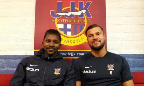JJK:lle kaksi jatkosopimusta