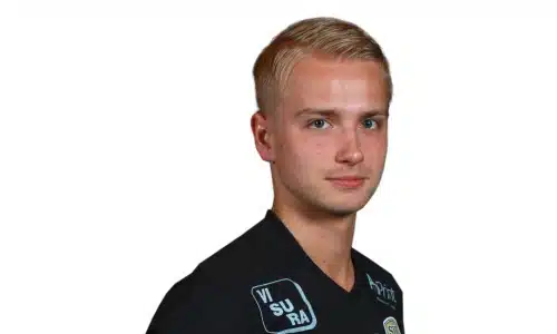 Viikingeille kolme jatkosopimusta