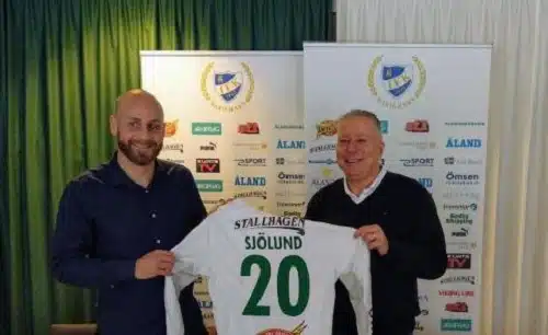 FC Espoolla 10 pelaajasopimusta