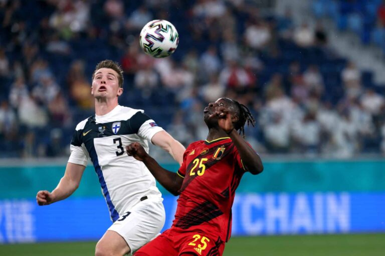 Haastattelu: Daniel O’Shaughnessy huippukunnossa Huuhkajiin – ”Hyvä paikka aloittaa puhtaalta pöydältä”