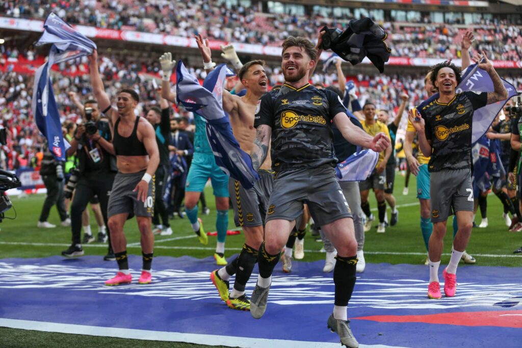 Kymppipaikka selvitti: Miten yleistä on nousta Valioliigaan heti putoamisen jälkeen?