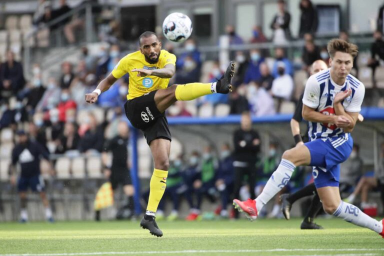 Näkökulma: Minkä siirtouutisen Palloliitto paljastaa seuraavaksi – ja miksi seurat pihtaavat?