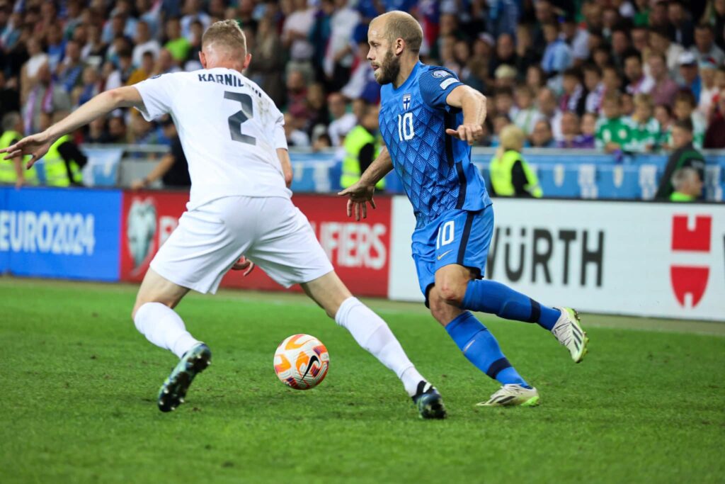 Näkökulma: Teemu Pukin paluu HJK:hon täyttä realismia – verrattavissa Kuningas Litmasen paluuseen Teemu Pukki