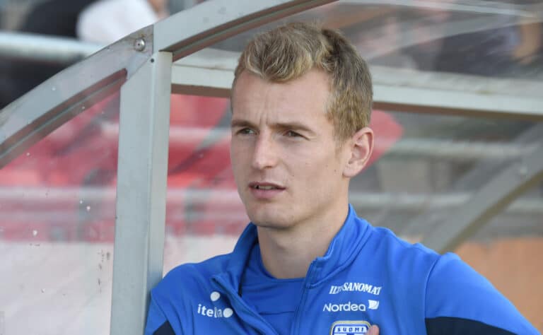 Lukas Hradecky: Terävämpi tammikuu