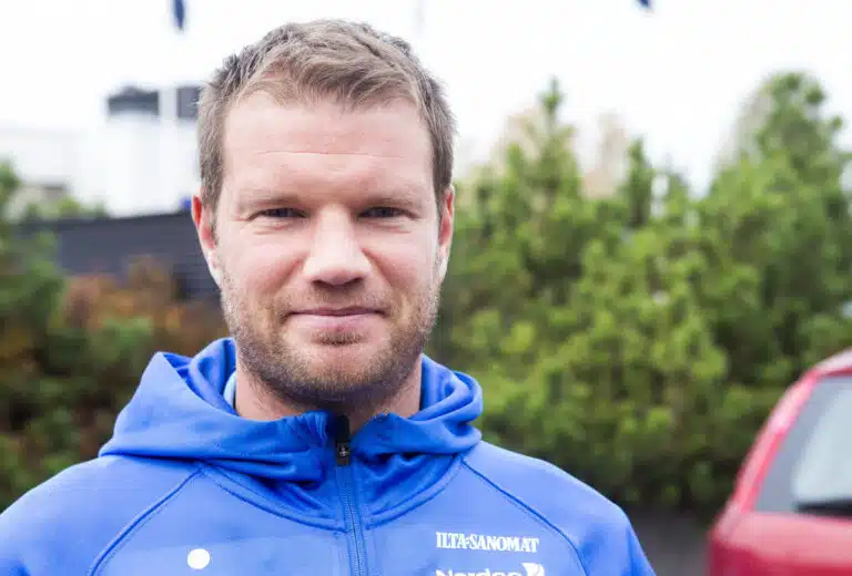 Haastattelu: Teemu Tainio lausuu suorat sanat pudonneesta FC Hakasta – ”Huonoin joukkue vuosiin!”