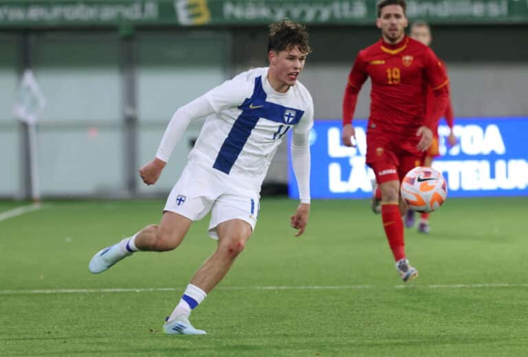 Haastattelu: Huuhkajalegenda Mika Nurmela suomalaisten kansoittamasta Kakkosbundesliigasta: ”Kolme nuorta tähteä ja konkari”