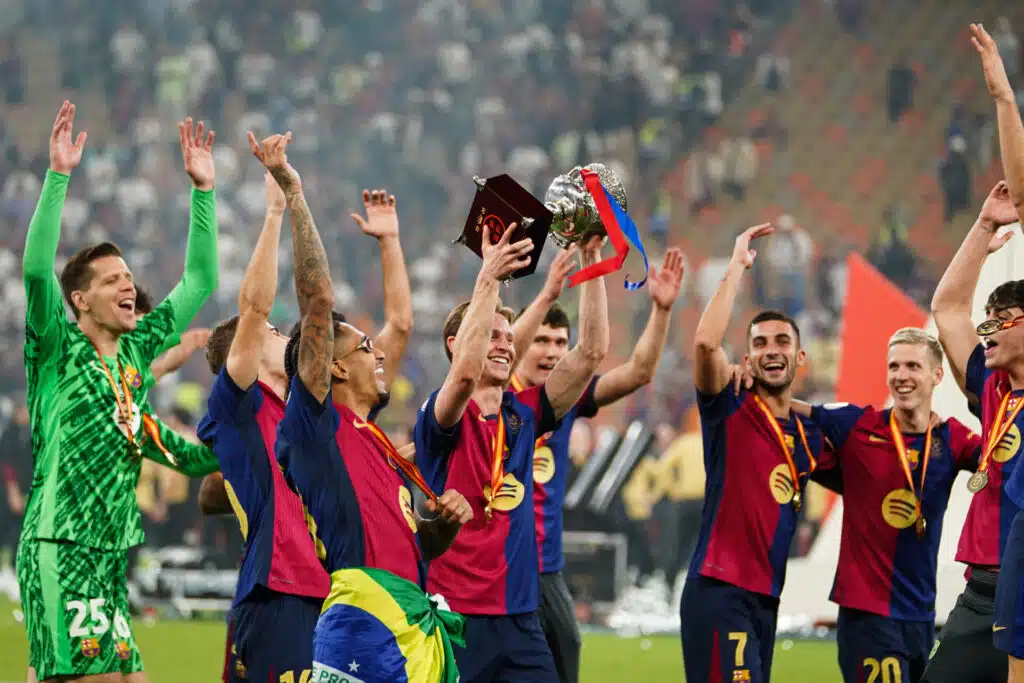 Näkökulma: Mestarien liigan välierissä tähtisadetta – samoja naamoja Olympiastadionilla