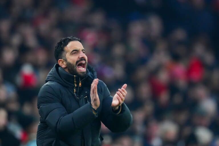 Haastattelu: Asiantuntija ManU:n takaportista – ”Ei pelasta tätä kautta, mutta voi pelastaa ensi kauden”