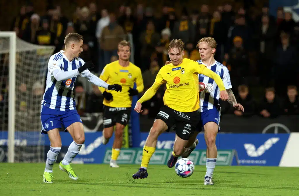 Viikonlopun ”seurajoukkuemaaottelun” saldo: Ruotsi – Suomi 3-2