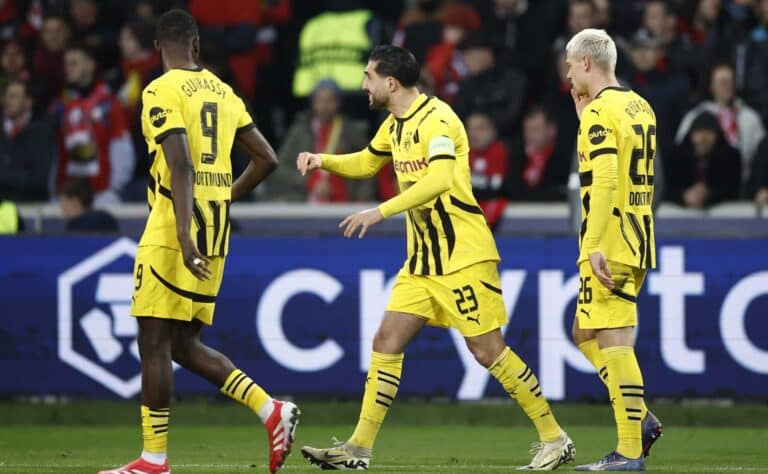 Näkökulma: Pikkuseuran herkkupala oli jo Bundesliigassa huulilla – Dortmund vei paikan kirkkaimmissa valoissa