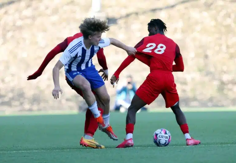 Haastattelu: HJK:n nuori helmi Pyry Mentu ei paineita pelkää – ”Olen ollut aina Suomessa ennakkosuosikki”