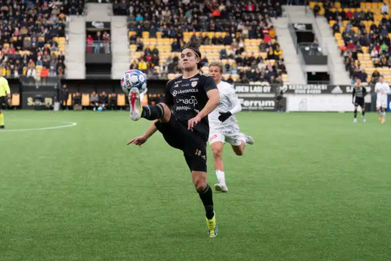 Haastattelu: Uusi tähti tuikkii – ”Pystymme parempaan”