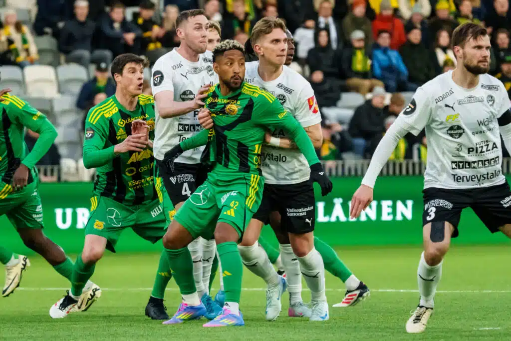 Näkökulma: Hakan valinta kertoo paljon – Andy Smithin muisto halutaan lakaista heti pois