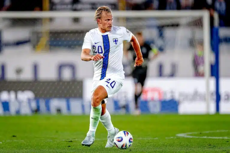 Top kuusi Huuhkajat – Pohjanpalo lunasti puheet, Pikkuhuuhkajat ennätystahdissa