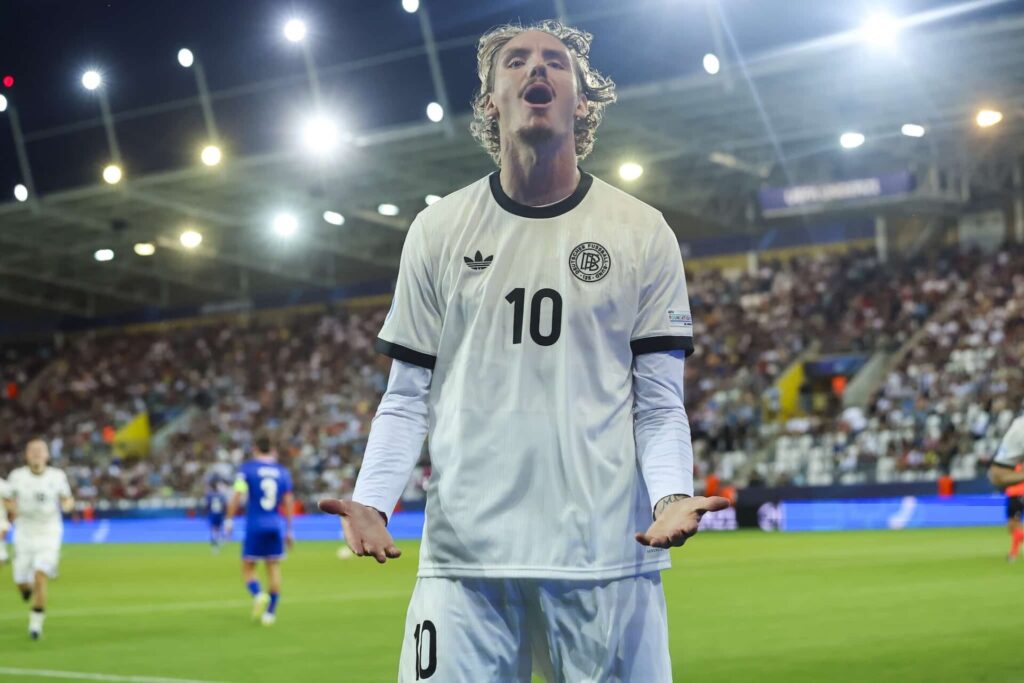 Haastattelu: Asiantuntijan kova väite nuoresta tähdestä – ”Ainesta kulttipelaajaksi”