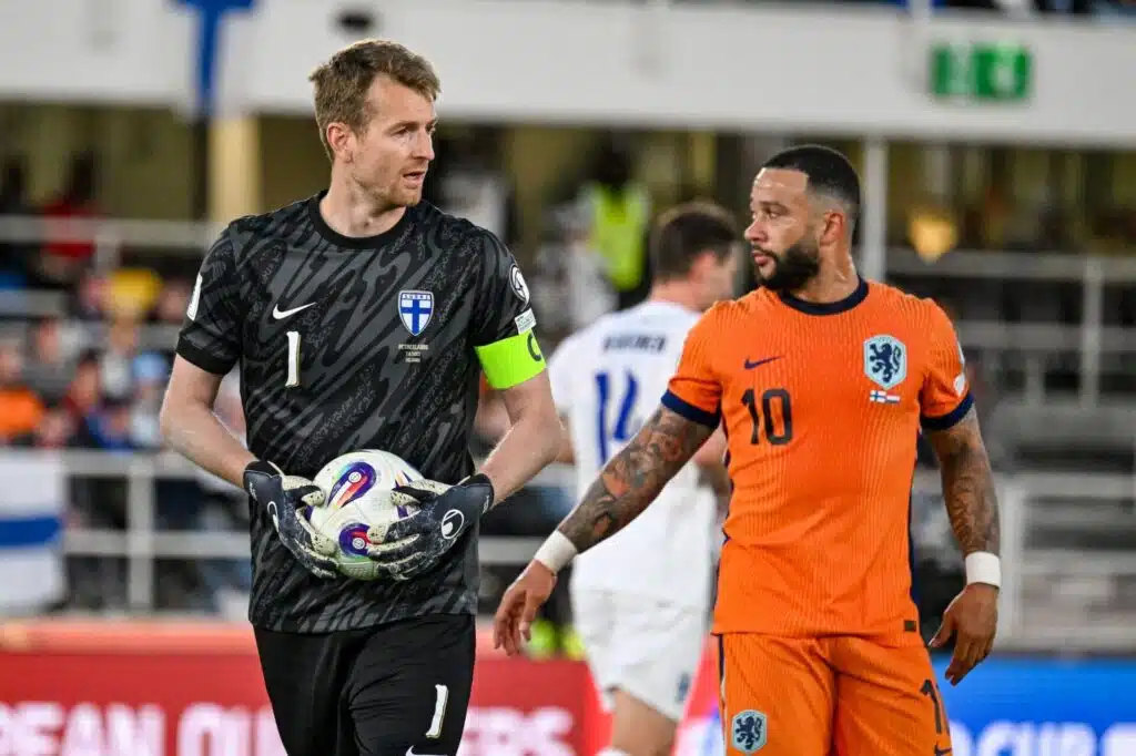 Näkökulma: Huuhkajat esiintyi Hollantia vastaan täysin odotetulla tavalla