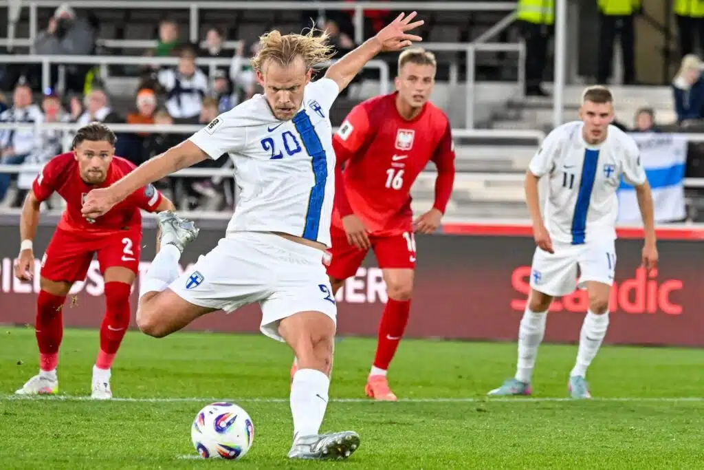 Näkökulma: Huuhkajat tarrasi MM-jatkokarsintapaikkaan – katseet tiiviisti syyskuuhun