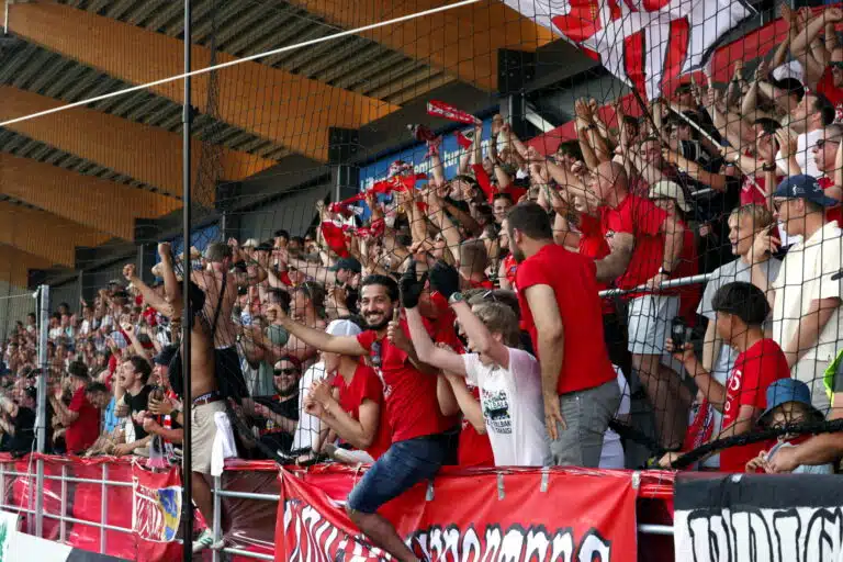 Näkökulma: Huipputasainen mestaruustaistelu siivittää koko Veikkausliigaa