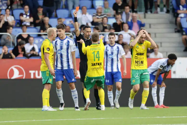 Asiantuntijat linjaavat täysimittaisen VAR:n Veikkausliigaan tuloa vastaan – ”Ei vie suomalaista jalkapalloa eteenpäin!”