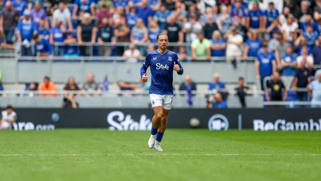 Läpisyöttö: Sadan miljoonan mies taas omalla tasollaan – ”Pystynyt luomaan sitä tärkeintä”