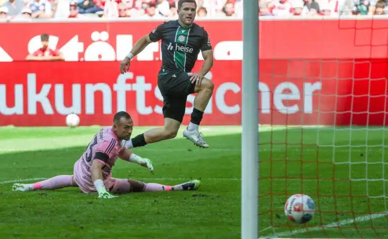 Näkökulma: Sunnuntain herkkupala – ottelu, jonka Jacob Friis haluaa varmasti nähdä