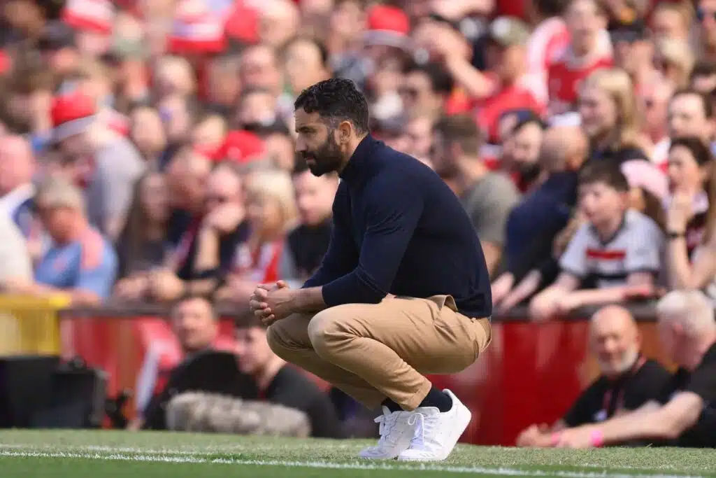 Haastattelu: Huuhkajien Topi Keskinen uskoo ManU:n nousuun – ”Et voi syyttää manageria”