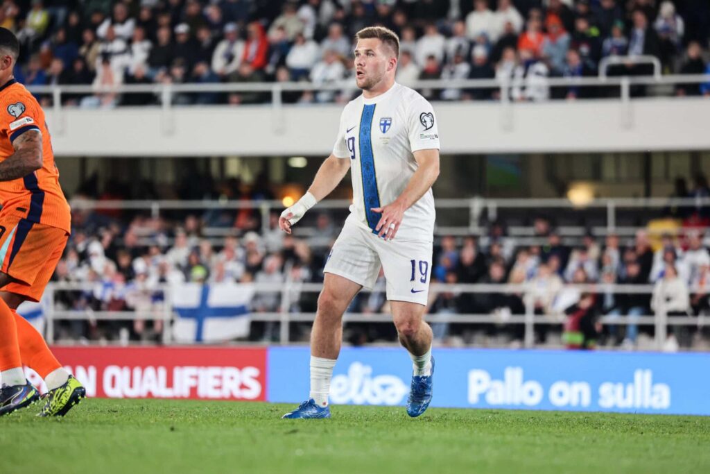 Haastattelu: Benjamin Källman ei pelkää jäävänsä supersubiksi – ”Täysin fine”