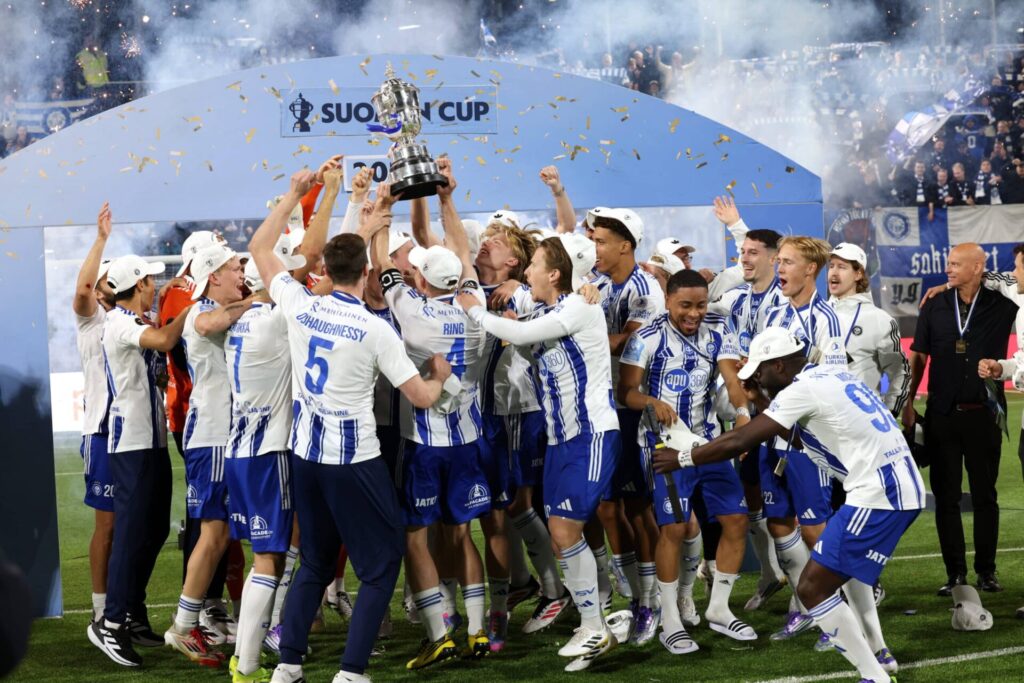 Top kuusi Veikkausliiga – ja Suomen cup: Tuttu mies ratkaisi, mutta ei voi juhlia… Kotka teki Benficat… Oulun iso johtaja