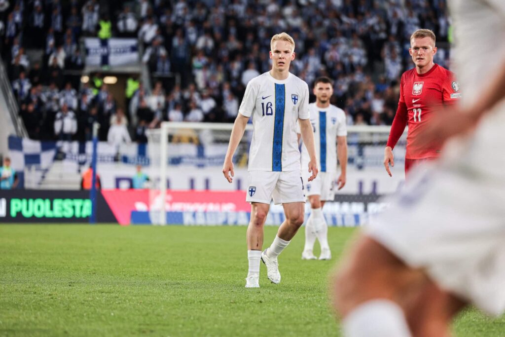 Haastattelu: Huuhkajat vaihteeksi suosikkina kentälle – ”Haluamme olla dominoiva joukkue”