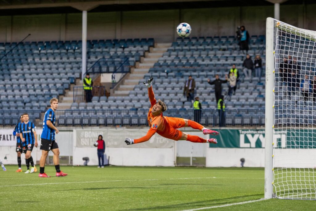 Haastattelu: Veikkausliigan kauden paras maalivahti – ”Yksi mahdollisuus vielä edessä”
