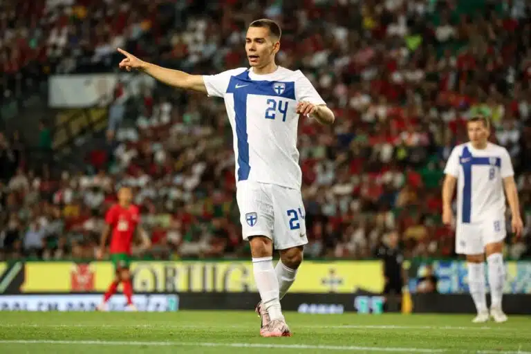 ANA-lyysi: Leo Walta siirtyy huippusiirrolla Swanseaan- ”Erinomainen haaste ja hyvä paikka kehittyä”