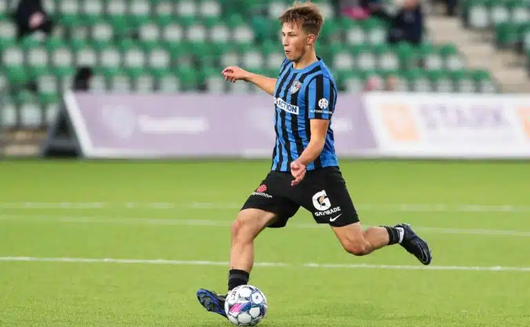 Haastattelu: Tuore Huuhkaja-pelaaja myöntää kontaktit ulkomaille – ”On ollut jonkin verran ajatuksia ja virityksiä”