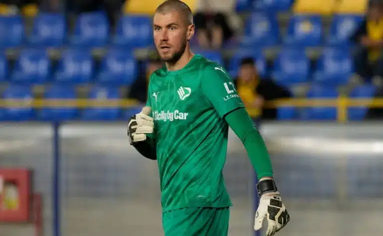 Haastattelu: Jesse Joronen kantaa Palermoa Serie A:ta kohti – ”Tavoitteena on pelata ja voittaa yksi peli kerrallaan”