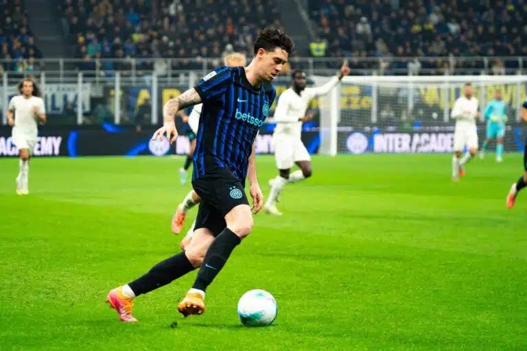 Läpisyöttö: Inter Milan jyrää Italiassa kohti mestaruutta – ”Vain ihme voi estää”