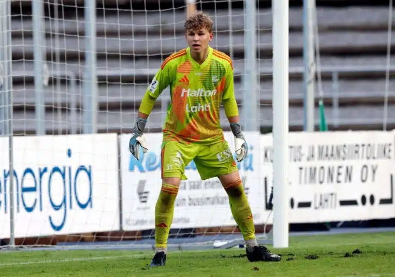 Haastattelu: Minihuuhkajat EM-jatkokarsintapaikan kynnyksellä – ”Pystymme kaatamaan kenet tahansa”