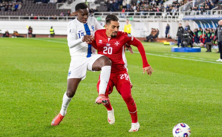 Haastattelu: Huuhkajien yllätysdebytantti viihtyy Tshekissä, mutta ei välttämättä kauaa – ”Jos kaikki menee hyvin…”