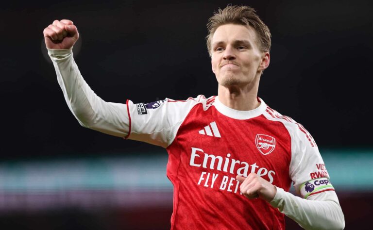 Reaktio: Asiantuntija mykistynyt Arsenalin norjalaistähden suorituksesta – ”Silkkaa taidetta”