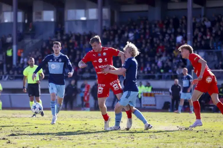 Haastattelu: Avainpelaaja jäi sensaatiojoukkueeseen – ”Pelitapamme muuttuu”