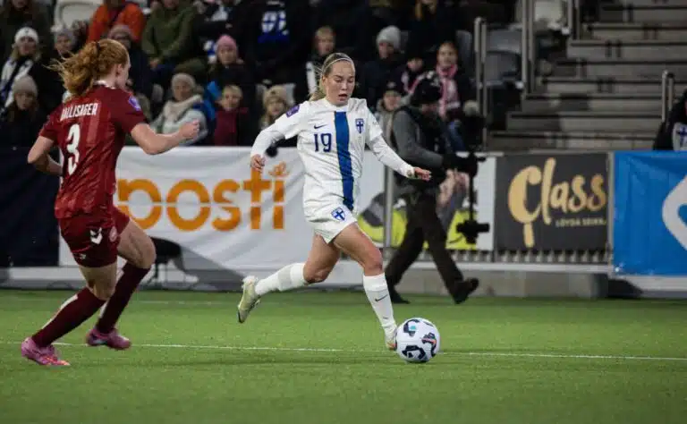 Haastattelu: Helmareiden kärki ei kavahda odotuksia tehoista – ”Nautin maalipaineesta”