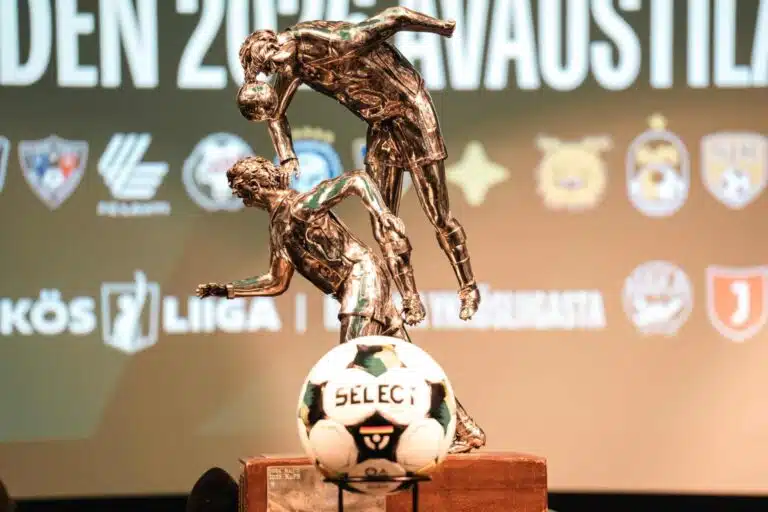 Veikkausliiga, Pokaali