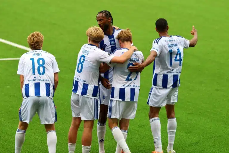 HJK:n rima tärisee eurokenraalin jälkeen kannattimillaan – ”On vaikeaa löytää vastauksia”