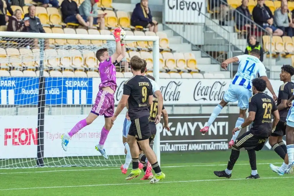 SJK sai vastauksia, HJK puolestaan uusia kysymyksiä