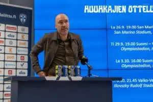 Jacob Friis, Huuhkajat